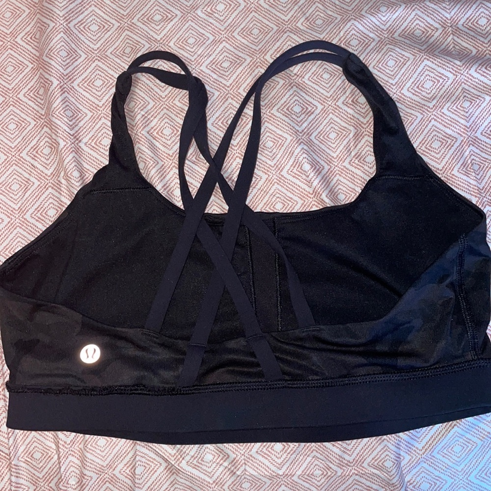 dark camo lululemon sports bra